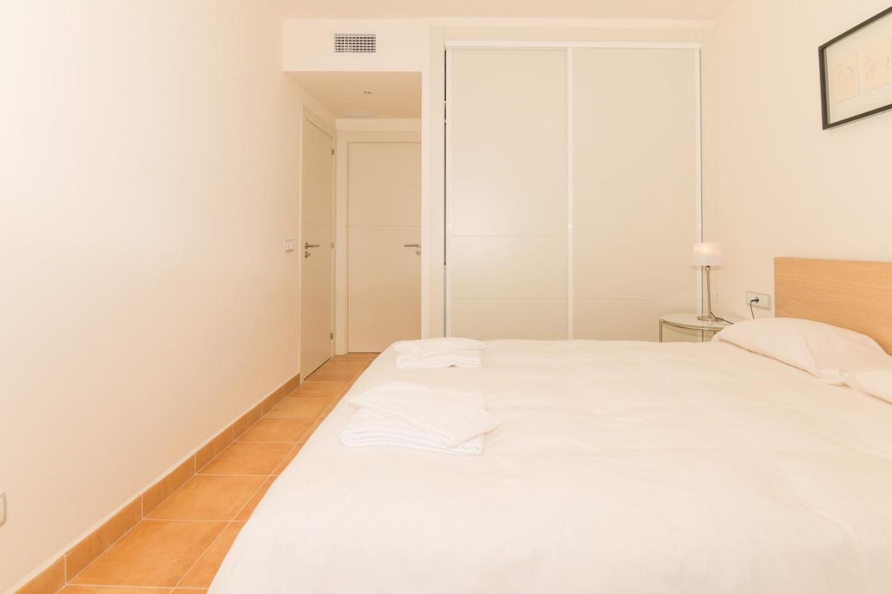 Apartment 2167-superb 2 Bedrooms In Luxury Complex With Pool